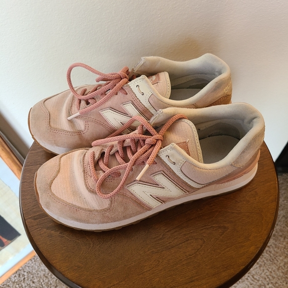 ♡Womans new Balance WL574SAZ size 9.5 (lightpink)♡ - Picture 6 of 14
